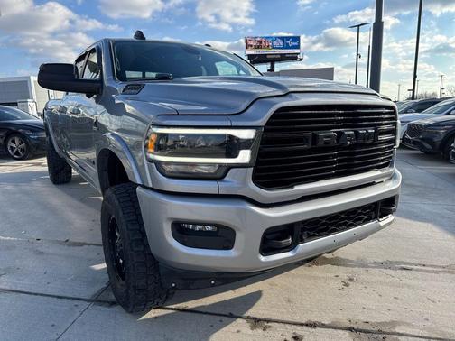 Billet Silver Metallic Clearcoat 2022 RAM 3500 Laramie