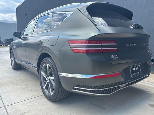 Green Matte 2026 Genesis GV80 2.5T Advanced