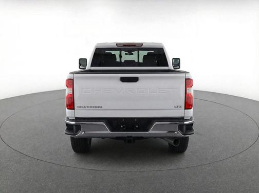 Summit White 2025 Chevrolet Silverado 2500 LT