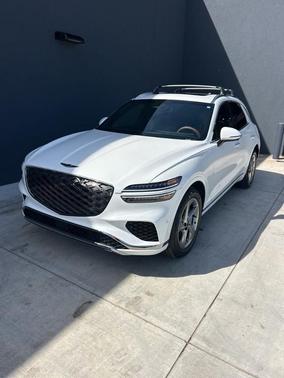 Uyuni White 2026 Genesis GV70 2.5T Advanced