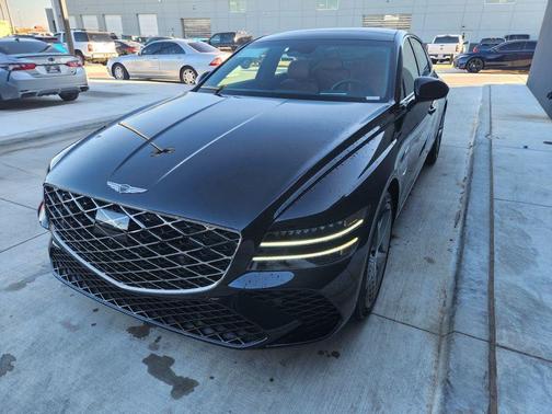 Vik Black 2026 Genesis G80 3.5T Sport Prestige