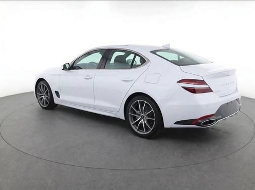 Alta White 2026 Genesis G70 3.3T Sport Prestige