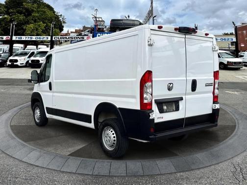 White 2025 RAM ProMaster 2500 Base
