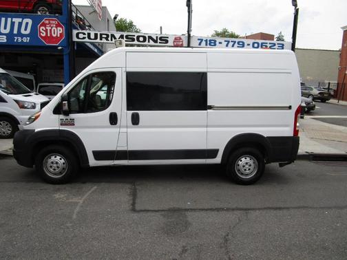 White 2018 RAM ProMaster 2500 High Roof