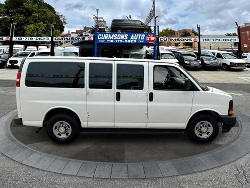 White 2017 Chevrolet Express 2500 LS