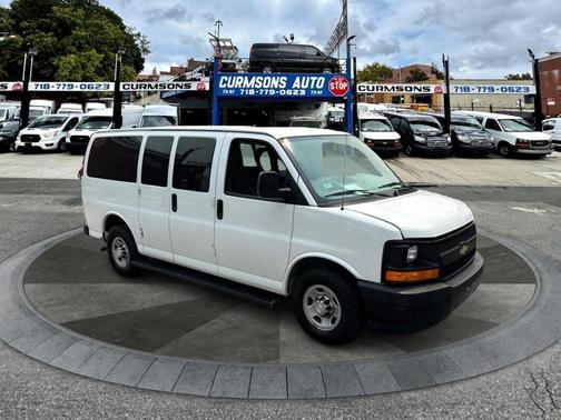 White 2017 Chevrolet Express 2500 LS