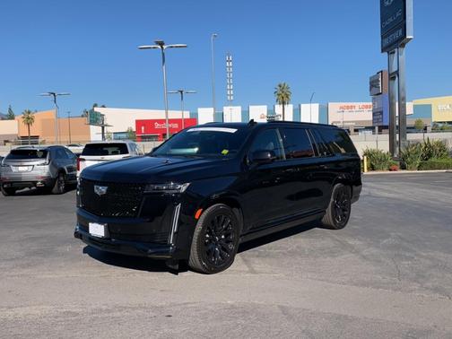 2024 Cadillac Escalade ESV Sport Platinum