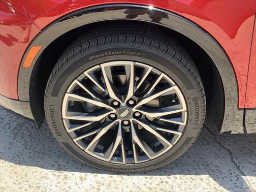 2025 Cadillac XT4 Sport
