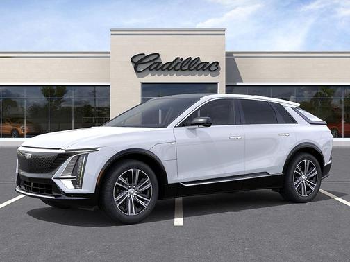 Vibrant White Tricoat 2026 Cadillac LYRIQ Luxury