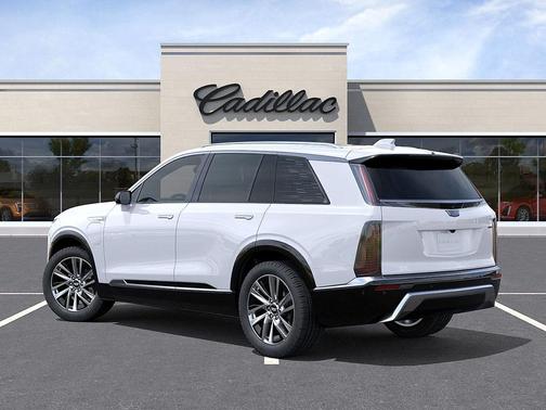 Vibrant White Tricoat 2026 Cadillac VISTIQ Luxury