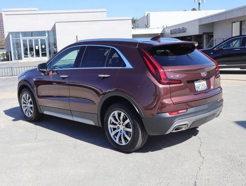 Photo 5 of 30 of 2022 Cadillac XT4 Premium Luxury