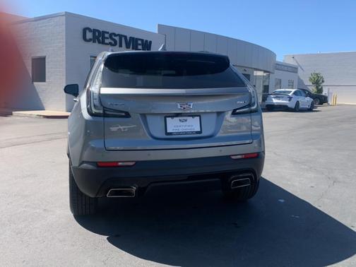 2023 Cadillac XT4 Sport