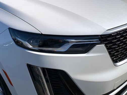 2024 Cadillac XT6 Luxury FWD