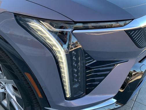 2026 Cadillac OPTIQ Luxury