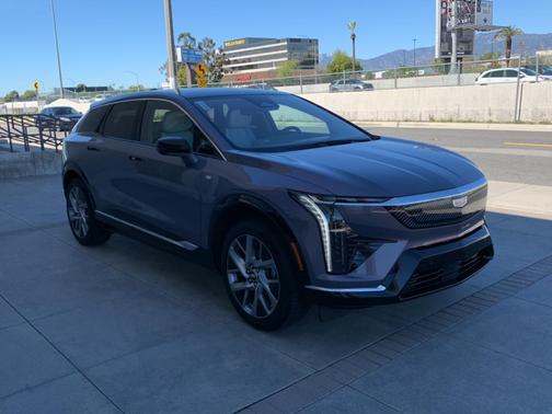 2026 Cadillac OPTIQ Luxury