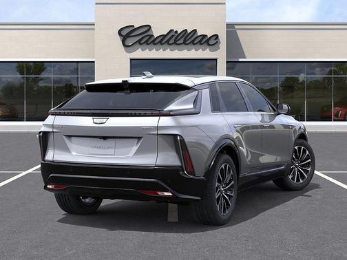 Argent Silver Metallic 2026 Cadillac LYRIQ Sport