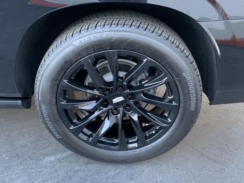 2023 Cadillac Escalade ESV Sport Platinum