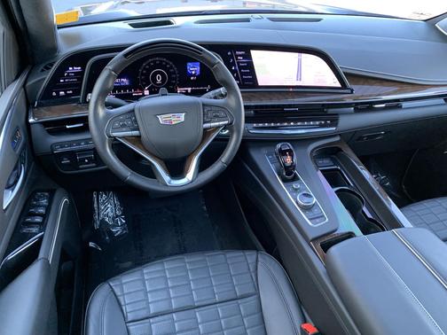 2023 Cadillac Escalade ESV Sport Platinum