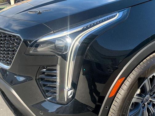 2022 Cadillac XT4 Sport