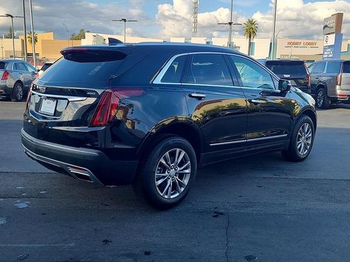 2023 Cadillac XT5 Premium Luxury