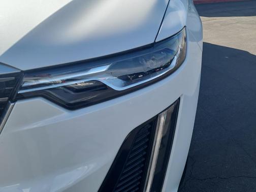 2023 Cadillac XT6 Premium Luxury FWD