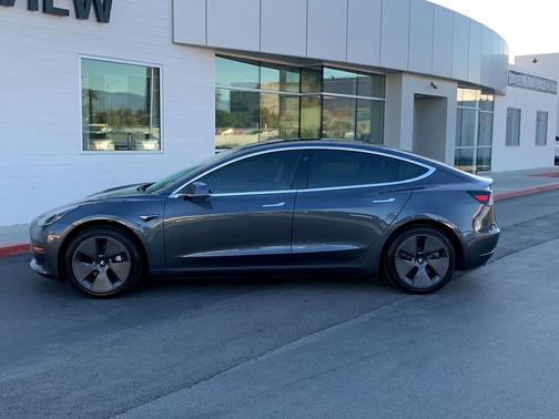 2019 Tesla Model 3 Mid Range