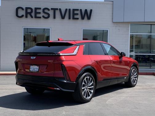 2025 Cadillac LYRIQ Sport