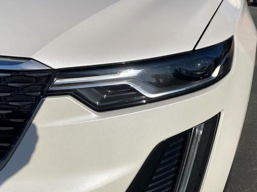 2023 Cadillac XT6 Premium Luxury FWD