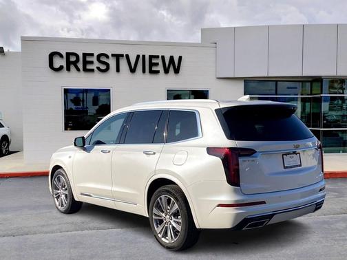 2023 Cadillac XT6 Premium Luxury FWD