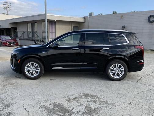 2023 Cadillac XT6 Luxury FWD