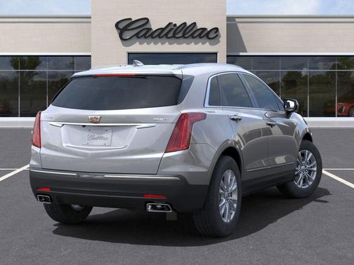 Argent Silver Metallic 2025 Cadillac XT5 Luxury