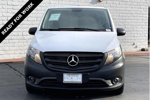 2022 Mercedes-Benz Metris Base