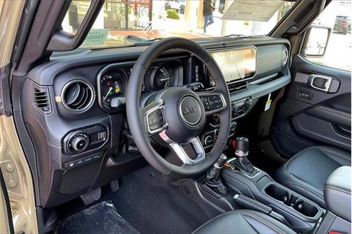 2025 Jeep Wrangler 4xe Sahara