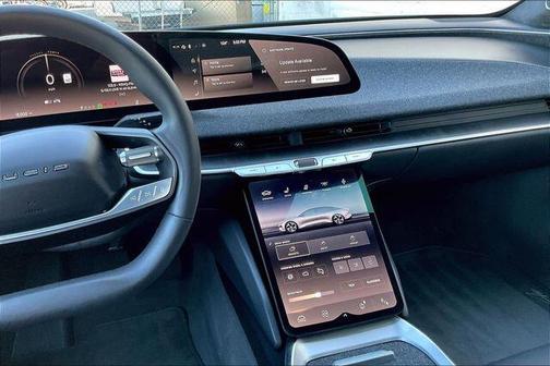 2024 Lucid Air Touring