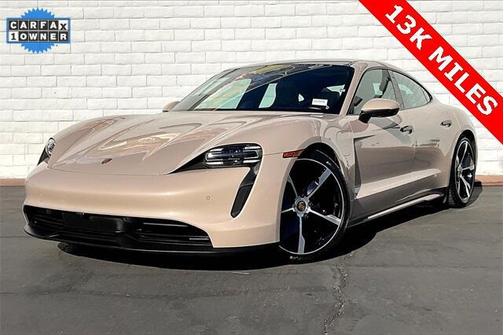 2022 Porsche Taycan Base