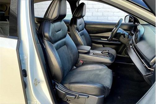 2024 Nissan ARIYA ENGAGE+