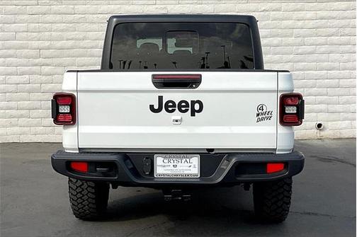 2025 Jeep Gladiator Willys