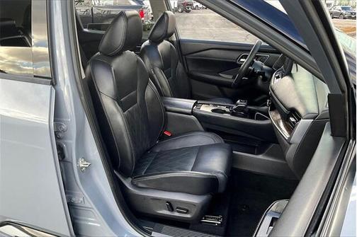 2024 Nissan Rogue Platinum