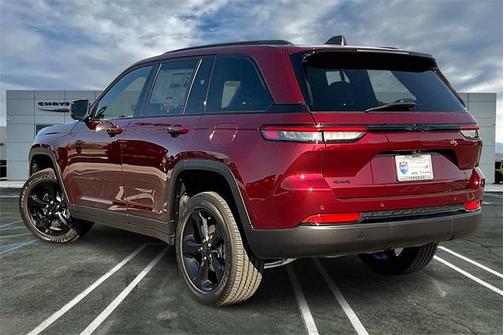 2025 Jeep Grand Cherokee Altitude