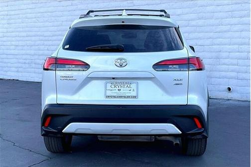 2023 Toyota Corolla Cross XLE