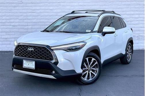 2023 Toyota Corolla Cross XLE