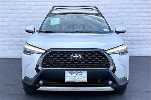 2023 Toyota Corolla Cross XLE