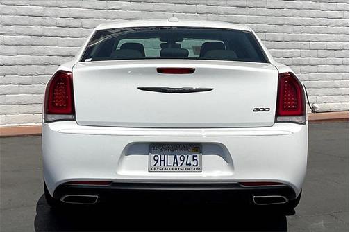 2023 Chrysler 300 Touring