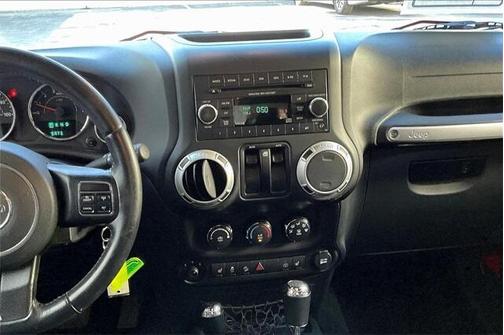 2016 Jeep Wrangler Sahara