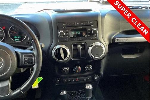 2016 Jeep Wrangler Sahara