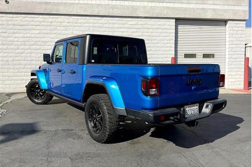 2023 Jeep Gladiator Willys 4x4