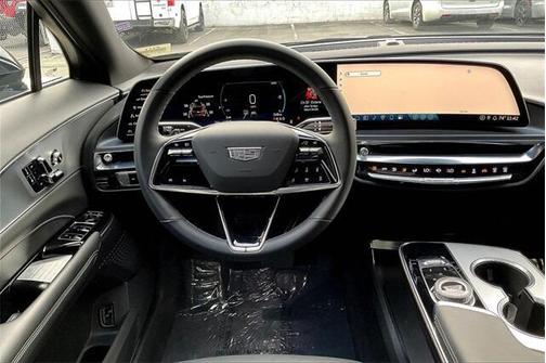 2024 Cadillac LYRIQ Tech