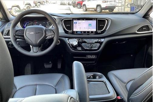 2023 Chrysler Pacifica Hybrid Touring L