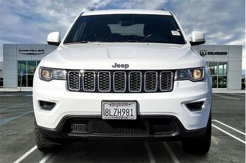 2019 Jeep Grand Cherokee Laredo