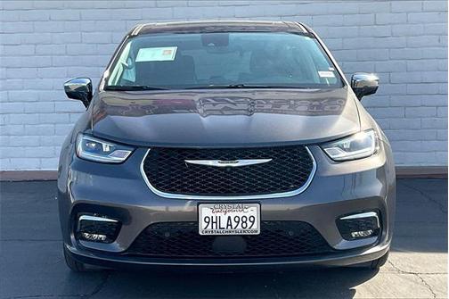2023 Chrysler Pacifica Hybrid Limited